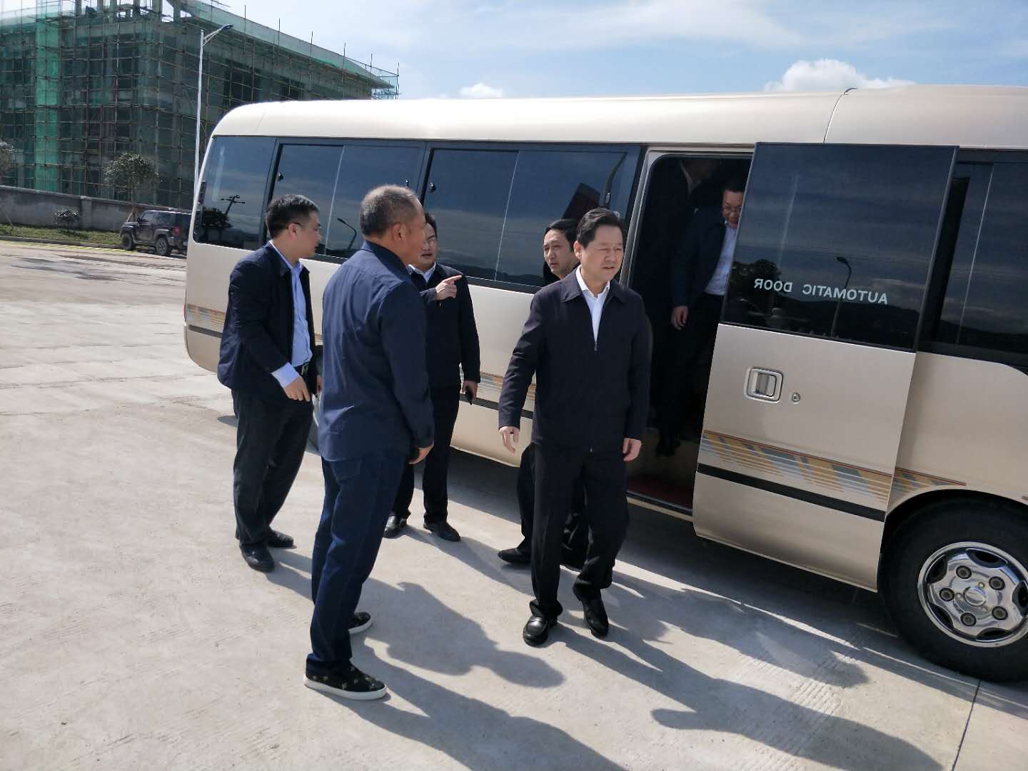 張家界市委書記、市人大常委會主任虢正貴來我公司視察調(diào)研工作